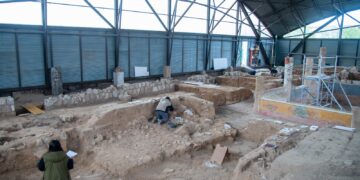 Miembros de la Comisión de Gestión Institucional del Ayuntamiento han visitado la Casa de los Grifos