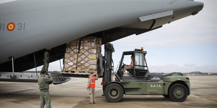 Robles informará el miércoles al Congreso del envío de armas a la resistencia de Ucrania