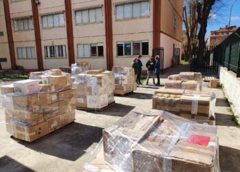 Comienzan los traslados del material solidario al Hospital Zendal para su envío a Ucrania