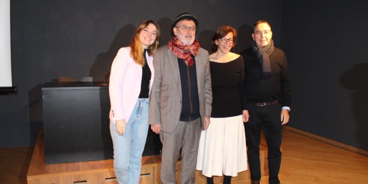 Este fin de semana llega el “Mercado de Amores” de Pablo Carbonell al Teatro Salón Cervantes