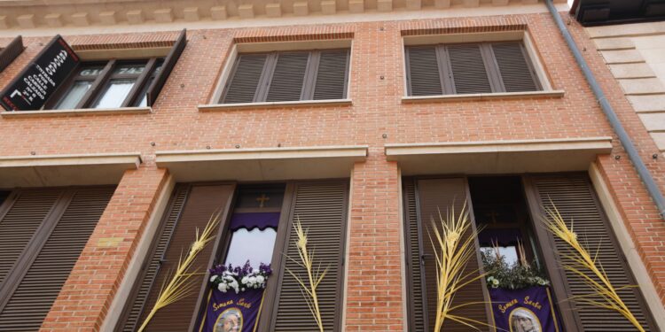 Adjudicados los premios del I Concurso de Balcones y Escaparates en Semana Santa