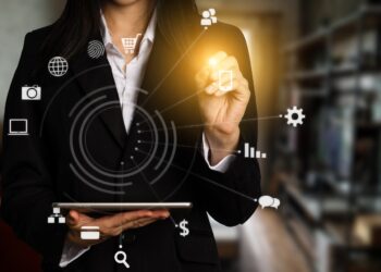 El Ayuntamiento ofrece asesoramiento personalizado gratuito sobre transformación digital a empresas turísticas de la ciudad