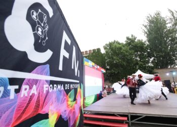 Gran Ambiente en la Feria de la Diversidad Cultural