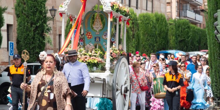 La Hermandad del Rocío de Alcalá celebró el sábado su tradicional Romería