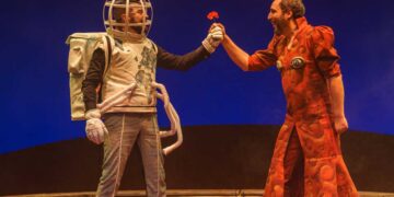 Ron Lalá llega este fin de semana al Teatro Salón Cervantes con música y humor en “Villa y Marte”