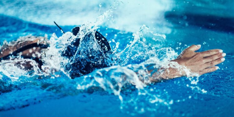 Abierto el plazo de inscripción para las actividades de natación para mayores de 65 años