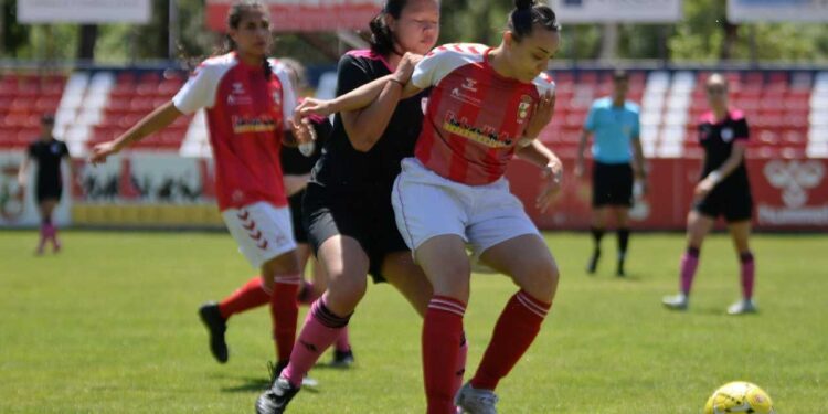 Dura derrota de la RSD Alcalá Femenino ante el Madrid CFF (0-11)