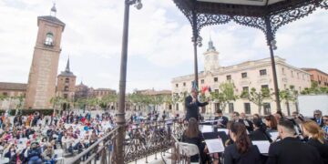 Gran acogida del público en el regreso del ciclo “Música en el Kiosco”