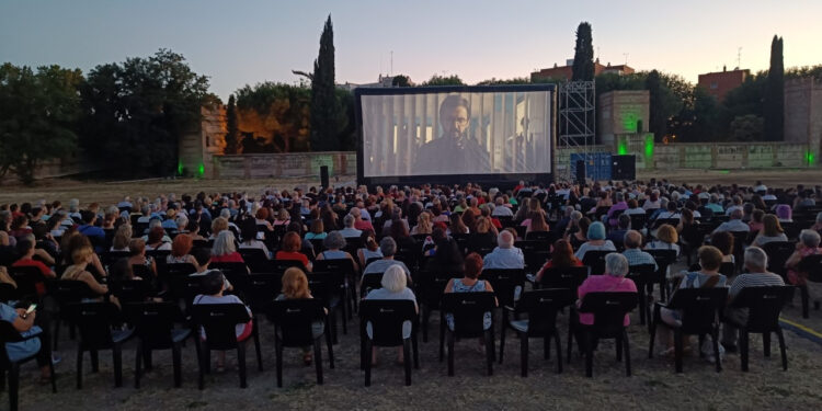 Última semana para disfrutar del Cine de Verano gratuito en la Huerta del Obispo