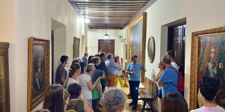 Finalizan las visitas guiadas “A la luz de la luna” con el aforo completo