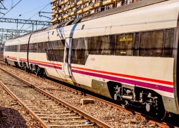 Los usuarios de Renfe podrán adquirir su abono gratuito a partir del 24 de agosto