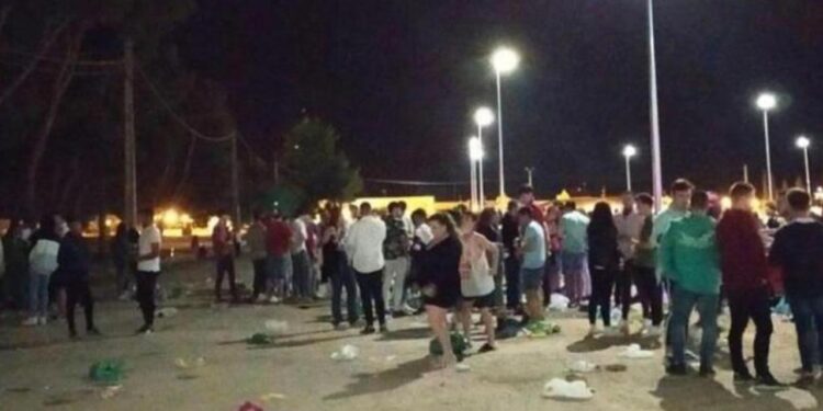 Tras dos meses de operativo, la Policía Local de Alcalá ha realizado más de 300 actuaciones de vigilancia y control en horario nocturno