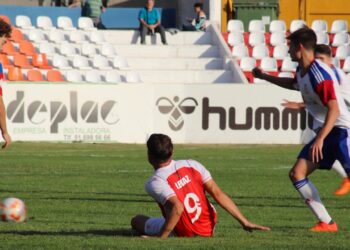 La RSD Alcalá cae en casa ante el Paracuellos Antamira