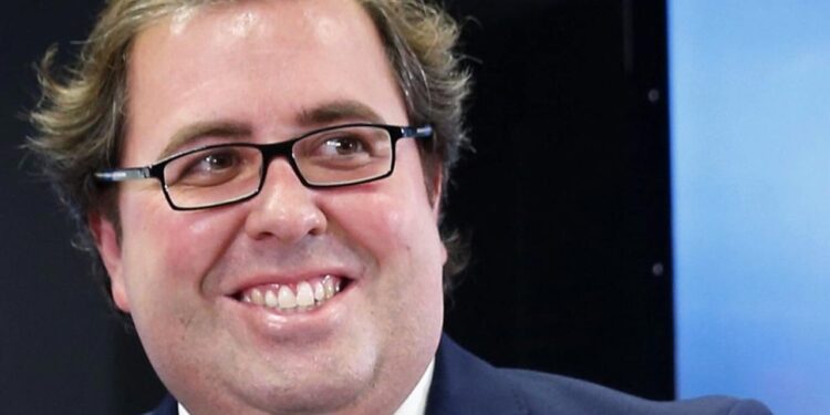 El diputado Casero vuelve a equivocarse y vota a favor de investigar al PP