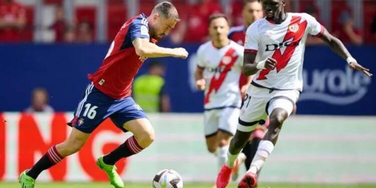El Rayo cae ante el Osasuna 2-1 en el último minuto