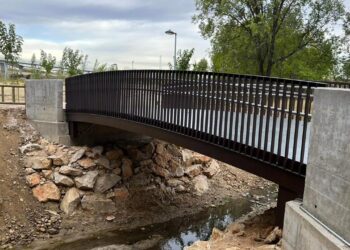 El arroyo Camarmilla ya cuenta con una pasarela