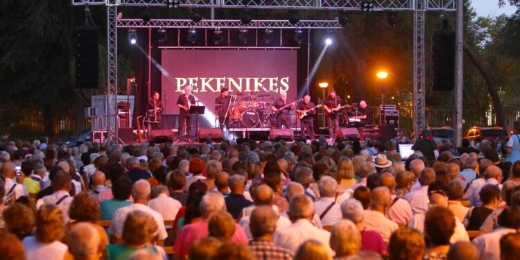 El concierto de Los Pekenikes puso el broche final a la Semana del Mayor de Alcalá