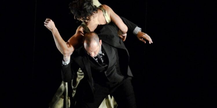 Últimas plazas para participar en el Taller de Danza para Familias que se celebra este sábado