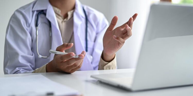 La sanidad madrileña ofrecerá videoconsulta en toda la red pública en diciembre