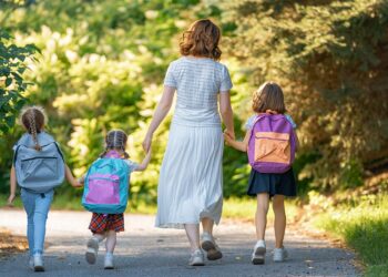 Comienza el nuevo curso escolar para 1,2 millones de alumnos de la Comunidad de Madrid