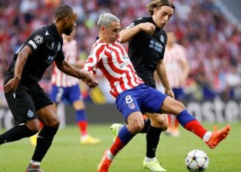 Mignolet fue un muro inexpugnable