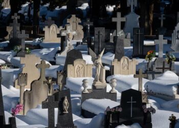 La Consejería de Turismo propone visitas a cementerios singulares de la región por el Día de Todos los Santos