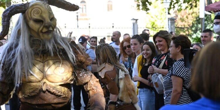 El Mercado Cervantino se consolida como el mayor atractivo turístico de Alcalá con más de 400.000 visitantes en su última edición