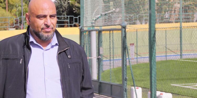 El Concejal de Deporte, Julián Cubilla, acusa al gobierno regional de incumplir sus compromisos con la Ciudad Deportiva Espartales