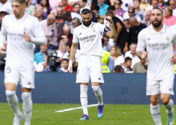 El Madrid se impone con rotunda claridad al Elche (0-3)