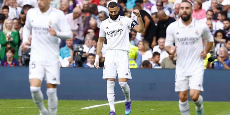 El Madrid se impone con rotunda claridad al Elche (0-3)