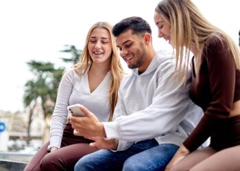 El Ayuntamiento de Paracuellos pone en marcha un innovador programa para prevenir situaciones de riesgo entre los jóvenes