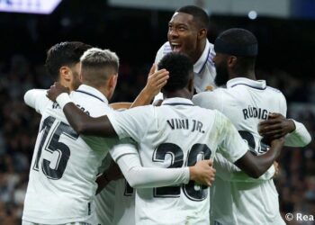 El Real Madrid no pierde impulso y sumó tres puntos más frente al Sevilla