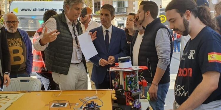 Durante 9 días, Alcalá se ha convertido en la ciudad de la tecnología y la innovación, congregando miles de visitantesa en la 2ª edición de la Mobile Week