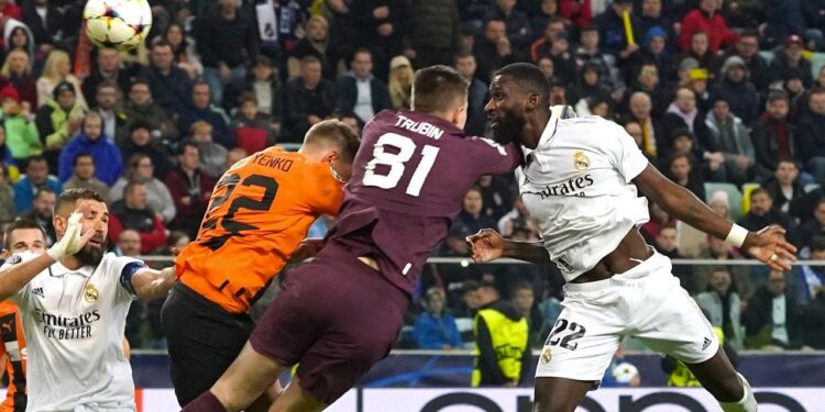 El Madrid a octavos de la Champions