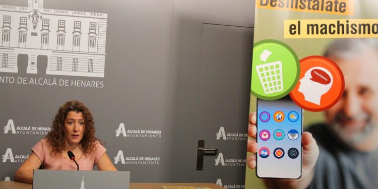 “Desinstálate el machismo”, el lema del Ayuntamiento de Alcalá para conmemorar el 25N