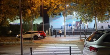 La avenida Miguel de Unamuno estrena luminarias que mejoran la iluminación y la seguridad en el tramo de la plaza de toros y Alcalá Magna