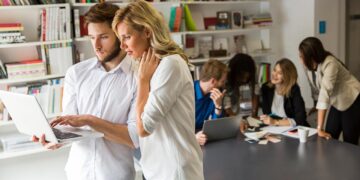 Alcalá Desarrollo y la Escuela de Organización Industrial (EOI) impulsan el emprendimiento juvenil a través de la firma de un convenio