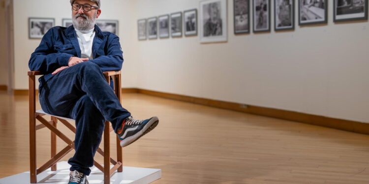 Javier Cámara: “He estado en lugares privilegiados y tenía que fotografiarlos desde dentro”