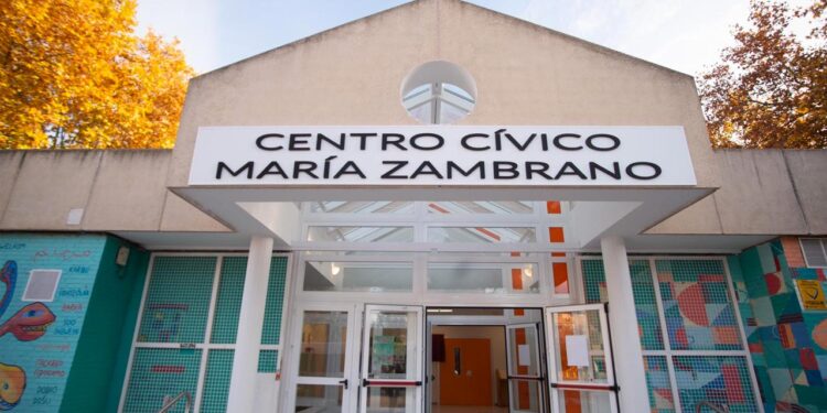 El Centro Cívico María Zambrano celebró una jornada de puertas abiertas