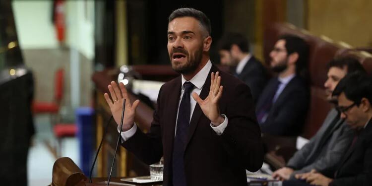 El pleno del Congreso avala derogar la sedición entre acusaciones de golpismo