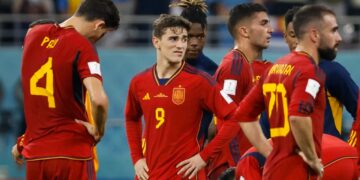España pierde contra pronóstico ante Japón (2-1) pero se mete en octavos como segunda de grupo