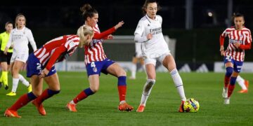 El Real Madrid se impone al Atlético en el Alfredo Di Stéfano gracias a un cabezazo de la brasileña a seis minutos para el final