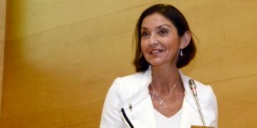 El Gobierno dará hasta 150.000 euros a las pymes que implanten la semana laboral de cuatro días