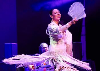 El Corral Comedias rinde homenaje a  Paco de Lucia a través del tributo de la compañía grancanaria de Rocío Pozo