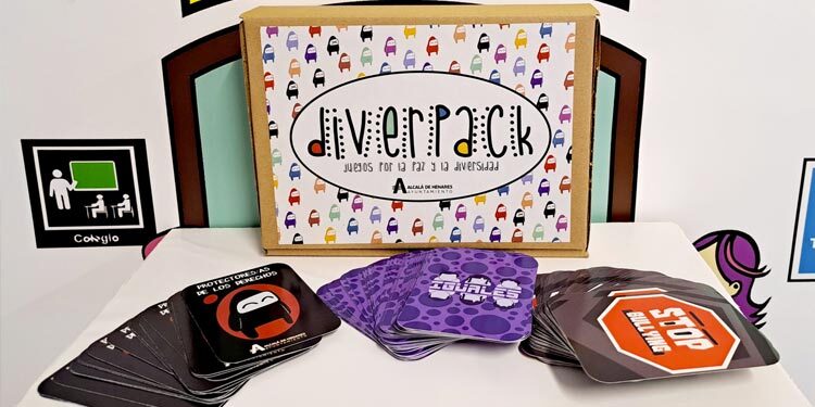 Alcalá conmemora el Día Mundial de la Paz y la No Violencia entregando un pack de juegos educativos a los centros de primaria