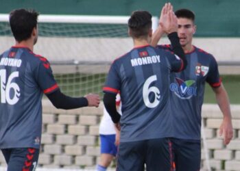 La RSD Alcalá saca un empate ante el Paracuellos que sabe a poco