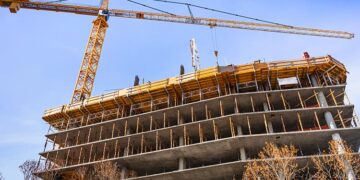 La economía española cierra 2022 con un crecimiento del 5,5 %, la misma tasa que en 2021