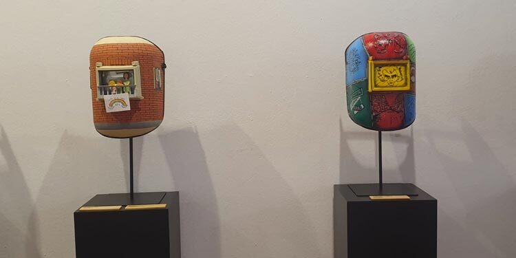 «Caretarte»: Caretas de soldar reconvertidas en piezas artísticas