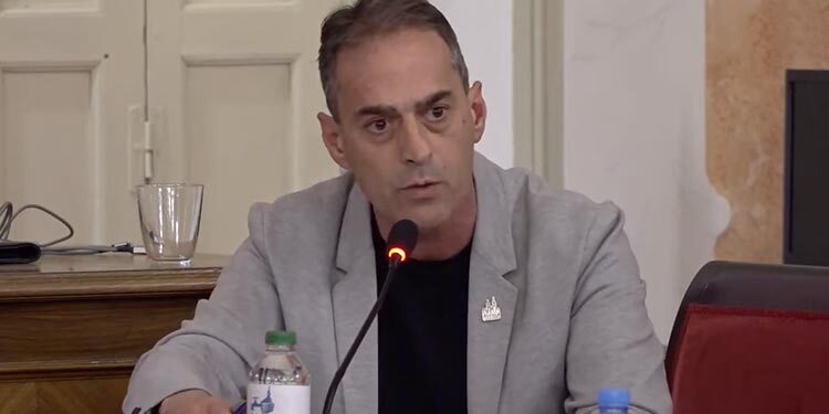 Lezcano lanza duras críticas al PP de Alcalá: «Se les debería caer la cara de vergüenza de defender la gestión de la Comunidad de Madrid en la residencia Francisco de Vitoria»