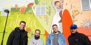 El Auditorio Municipal Paco de Lucía estrena su nuevo mural 360º, obra de los artistas alcalaínos Manu Cardiel, Zaida Escobar y Julián Martínez